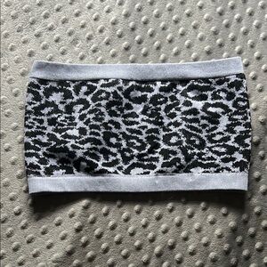 Choices Black and Gray Patterned Top